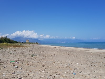 The beach at Campofelice di Roccella, photo 1