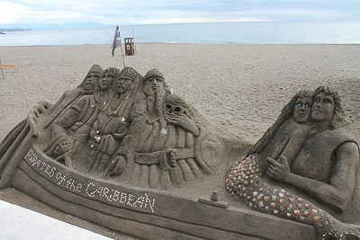 H 2016.01.02 IMG_9487 Pirates of the Caribbean sand sculputre, Fuengirola.jpg